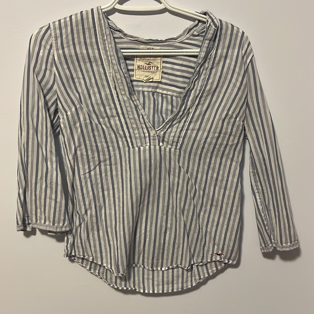 3 Blouses - Picture 4 of 4
